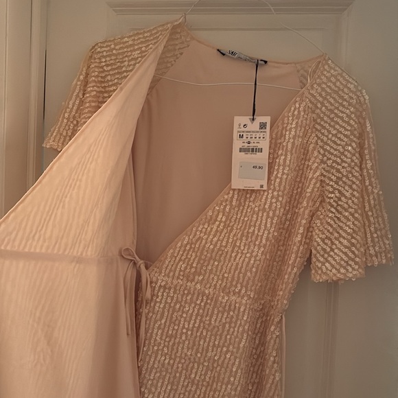 Zara Chic sparkling off white wrap dress - Picture 3 of 3